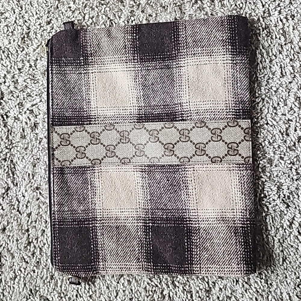 Upcycle Gucci Pouch